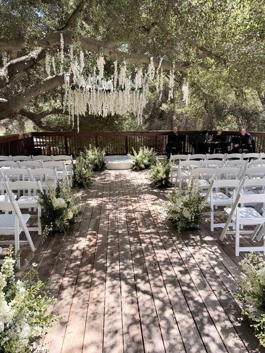 A Burgundy Summer Wedding at 1909